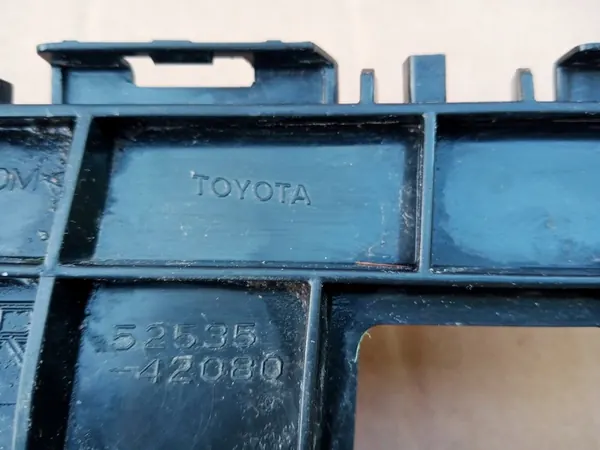 TOYOTA RAV 4 Scivolo Paraurti Destro Anteriore 2015- image 2