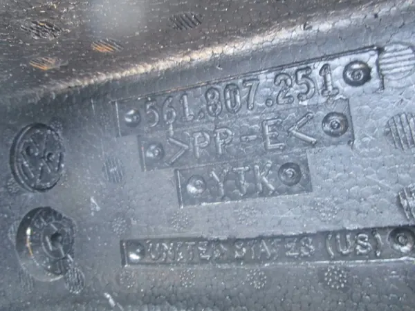 Takapuskuri VW Passat B7 B8 USA OEM image 8