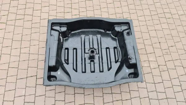 OEM 3C0813114A Bandeja maletero para VW Passat B6 4x4 image 2