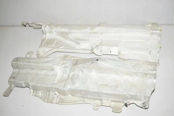 BMW Lämpöeriste OEM 51487290778 - Käytetty image 3