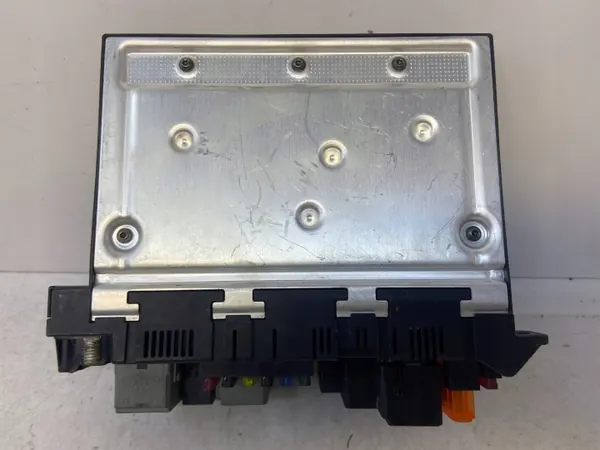 Mercedes E W211 SAM-moduuli OEM A2115453001 image 4