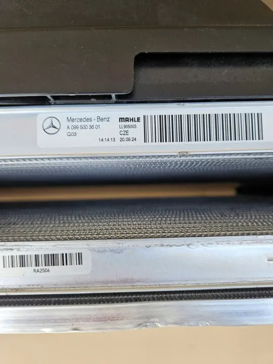 KOMPLET CHŁODNIC MERCEDES S KLASA W223 S350 d S400 d S450 d image 9