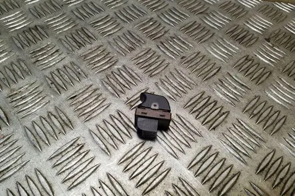 Kofferbakontgrendel AUDI Q5 8K0959831A image 4