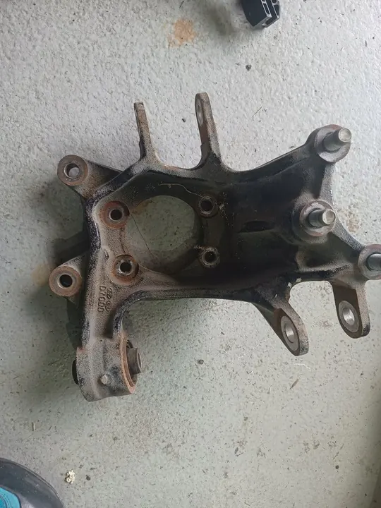 Mozzo di Sospensione Posteriore Sinistro Kia Sportage IV 1.7D image 2