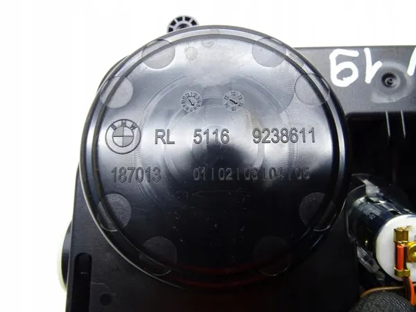 Portavasos OEM 9238611 para BMW F10 F11 LCI image 9
