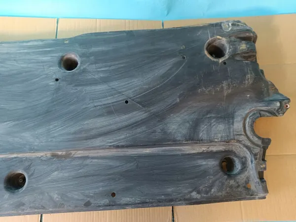 Escudo Inferior Esquerdo VW Tiguan II OEM 5QF825201H image 4