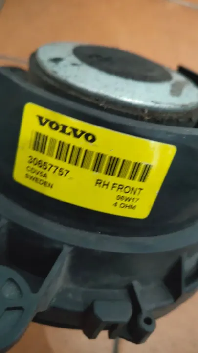 Altavoz Volvo XC90 OEM 30657757 - Usado image 3