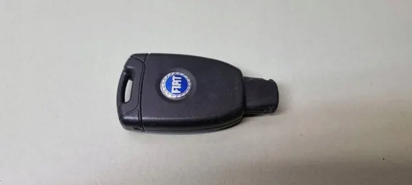 Clé complète originale Fiat Croma II 05-10 CAF2322 image 2