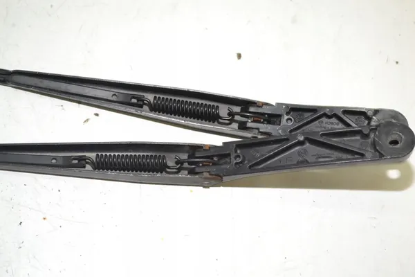 Wiper Arm Set VW Golf V HB 1K1955409, 1K1955410 image 4