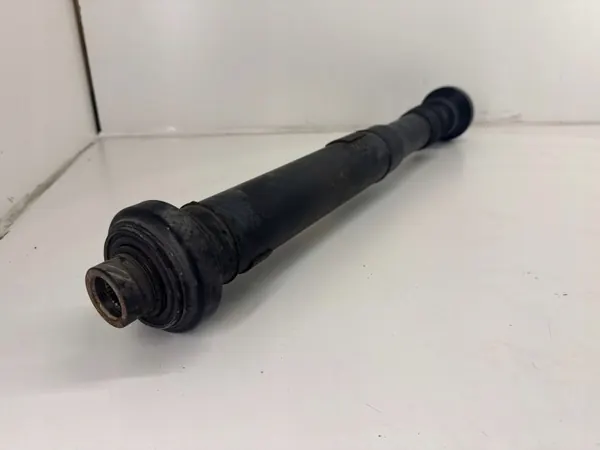 Gebruikte Volkswagen OE 7P0521101L aandrijfas image 3