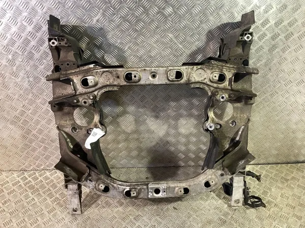 Mercedes-Benz OE 222628059 Voorste hulpframe image 3