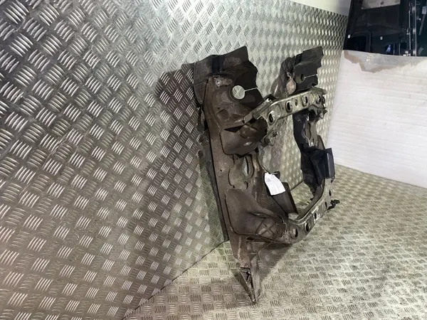 Mercedes-Benz OE 222628059 Voorste hulpframe image 5
