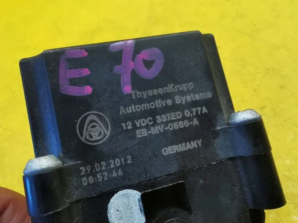 Bloque válvula suspensión BMW EBMV0586A - Usado image 6