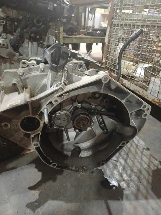 Manuaalivaihteisto 6 Vaihdetta Dacia Sandero III image 2