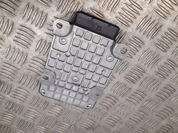 Module Frein à Main Audi A5 2018 OEM 8W0907777H image 4