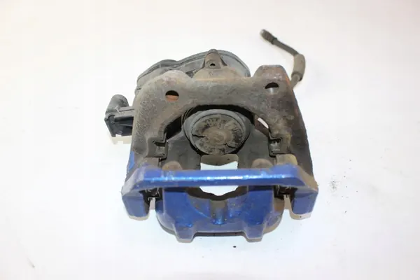 BMW 5 F10 F11 2.0D Hintere Rechte Bremssattel 32345699A image 3