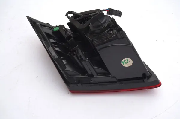 PEUGEOT 308 II T9 2013-2021 Luz trasera derecha OE image 3