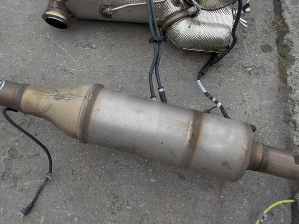 Mercedes-Benz DPF Exhaust A6541406100 image 4