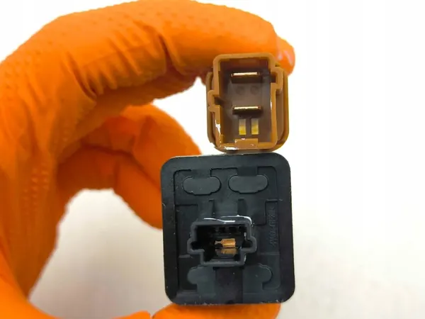 Bremsenpedalsensor Nissan Juke II F16 2022 OEM AMD200850 image 5