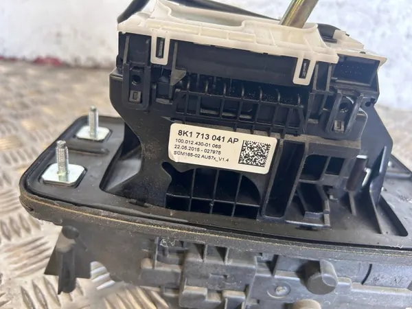 Levier de vitesses OEM 8K1713041AF pour Audi S5 Facelift image 10
