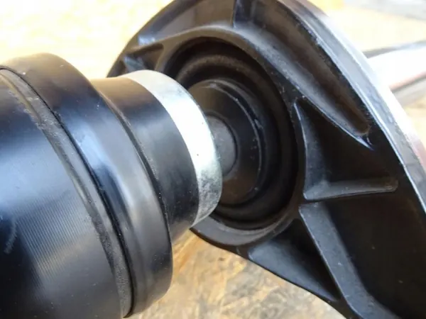 AUDI Q3 8U 2.0 TDI QUATTRO LIFT Drivaxel 5N0521101P image 4