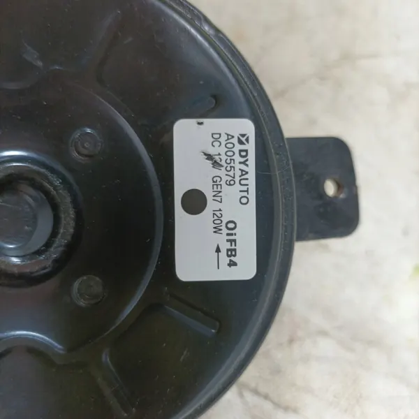 Kühlerlüftermotor Mazda OE A005579 OiFB4 image 6