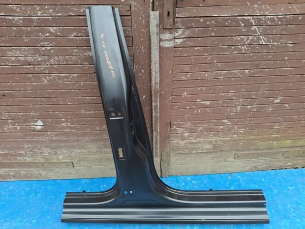 OEM 510809836A Couvre-poteau avant droit VW Sportsvan image 2