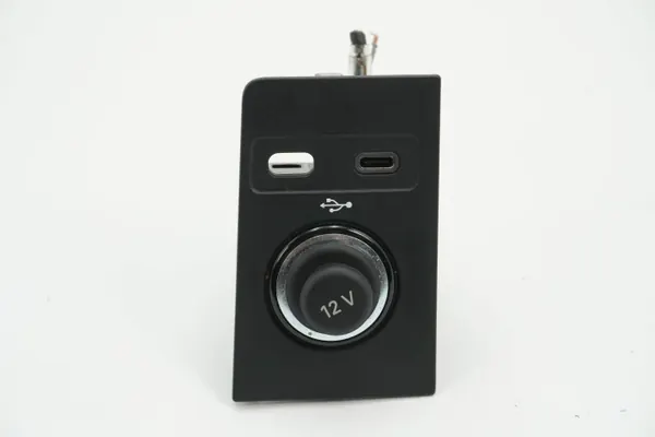 Prise USB OEM 57B863071C pour Skoda Karoq image 2