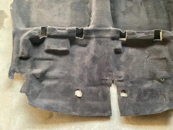 Gebruikte zwarte automat OEM WYKŁADZINA/SDV10557 Mercedes image 3