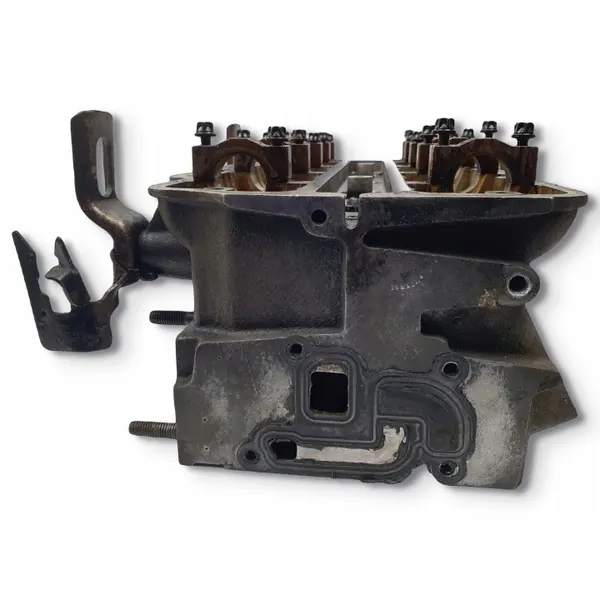 Cabeça de cilindro usada OEM 55568426 para Opel Corsa D 1.2 image 8