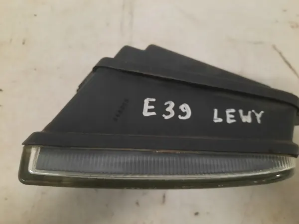 BMW 520i E39 95-00 Sedan Farol de Neblina Esquerdo 6317-8377941 image 2