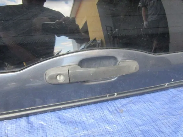 Nissan Navara D22 Takaikkuna OEM 4x4OE001626 image 9