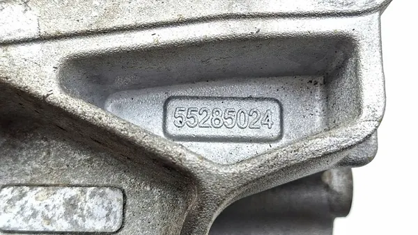 Support de pompe à carburant Jeep Compass 2019 55285024 image 6