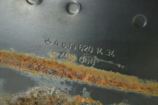 Framstötfångarförstärkning MERCEDES W639 VITO VIANO A6396201434 image 9