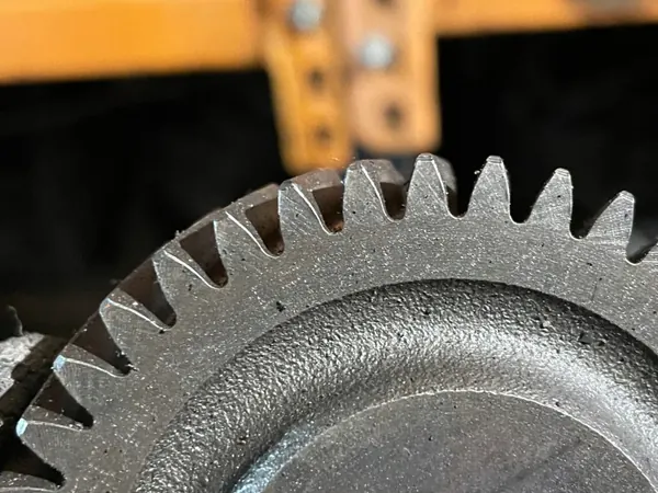 Scania Luftkompressor Kugghjul OEM 1504029 - Begagnad image 3