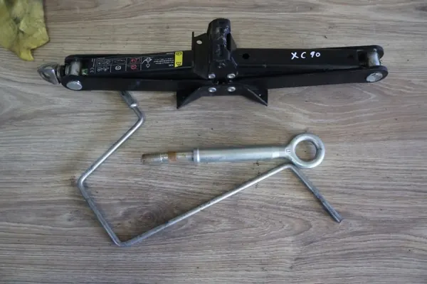 Volvo XC90 Wagenheber OEM 31317714 - Gebrauchter image 2