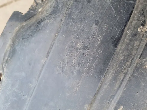 HYUNDAI TUCSON 3 III LEFT FRONT FENDER 86811-D7000 image 3