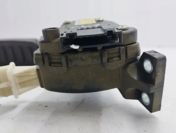 Porsche Cayenne 2005 Gaspedaal OEM 7L0723507B image 3