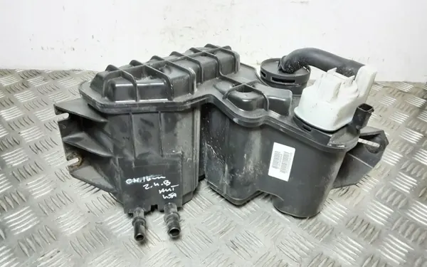 Filtro de vapor de combustible Jeep Cherokee OEM P68152022AB image 3