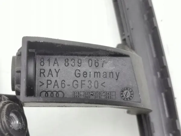 Audi Q2 2017 Bakrutsguide OEM 81A839067 image 10