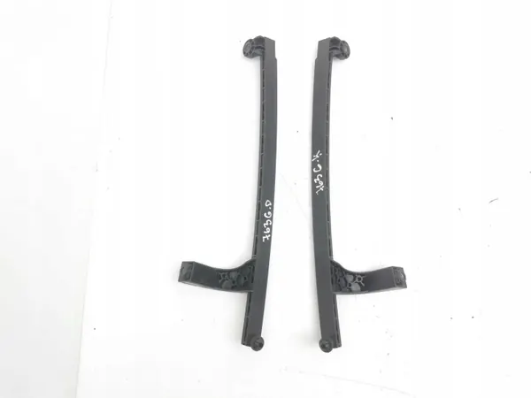 Audi Q2 2017 Bakrutsguide OEM 81A839067 image 4