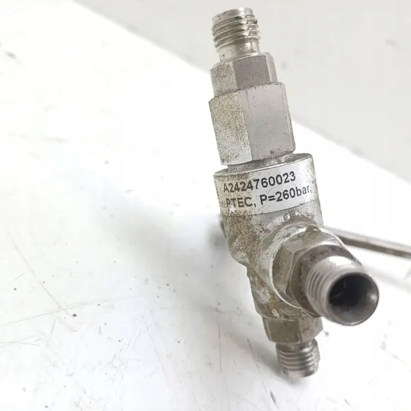 2018 Mercedes-Benz B W246 W242 Tuyau Gaz LPG A2424760023 image 2