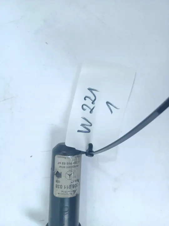 Lave-phare Mercedes-Benz OEM A2218600247MERC image 8