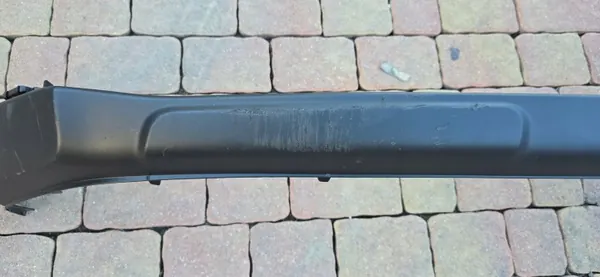 SsangYong Tivoli Lift Etupuskurin Spoileri OEM 78722-35000 image 3
