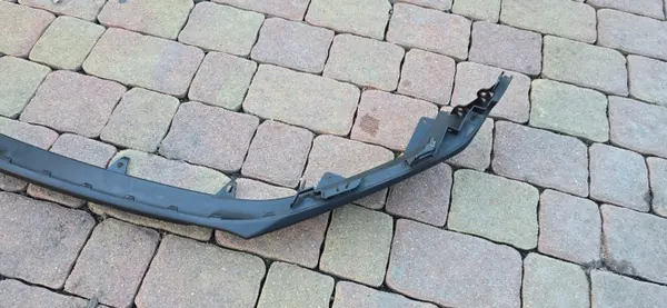 SsangYong Tivoli Lift Etupuskurin Spoileri OEM 78722-35000 image 5