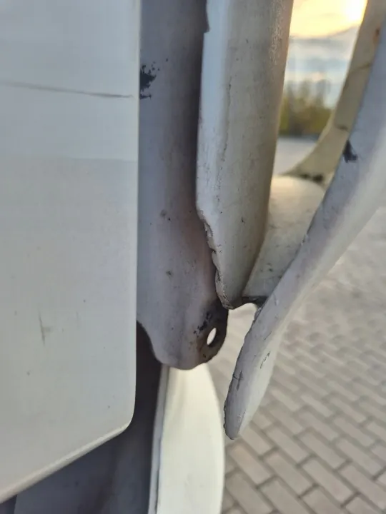 Protector de esquina cabina DAF CF Euro 6 - Lado Derecho Blanco image 3
