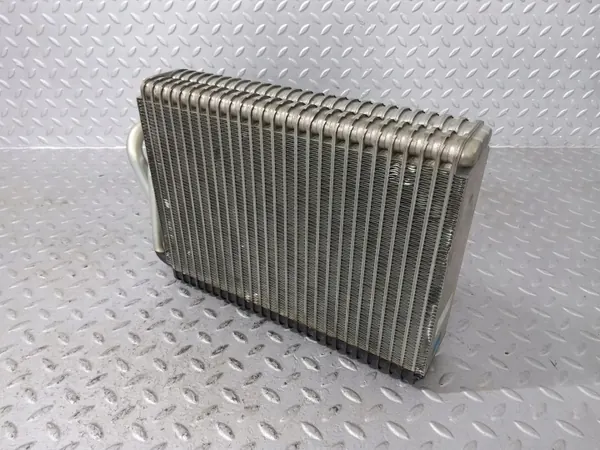 Mercedes S W220 lämmönhaihdutin OEM A2208301058 image 6
