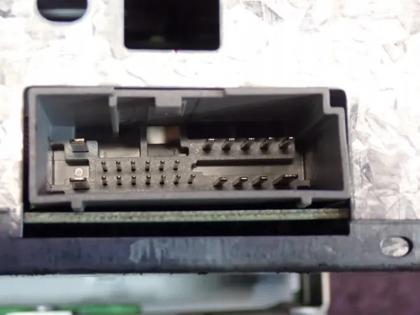 Radio Ford Fiesta MK6 OEM Zawada-383054- Usado image 7