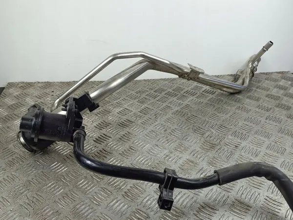 Kia OE Polttoainetulppa OEM FOB45788 - Käytetty image 6