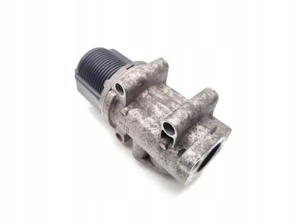 EGR-venttiili Vauxhall Astra 1.9 CDTI Diesel 55215032 image 2